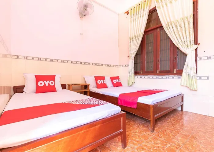 Hotel Oyo 791 Hoang Anh 3*